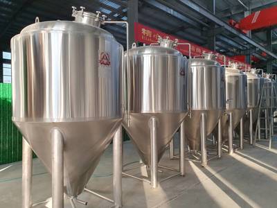 山東赫爾曼精釀啤酒設(shè)備 高品質(zhì)的啤酒釀造與灌裝解決方案